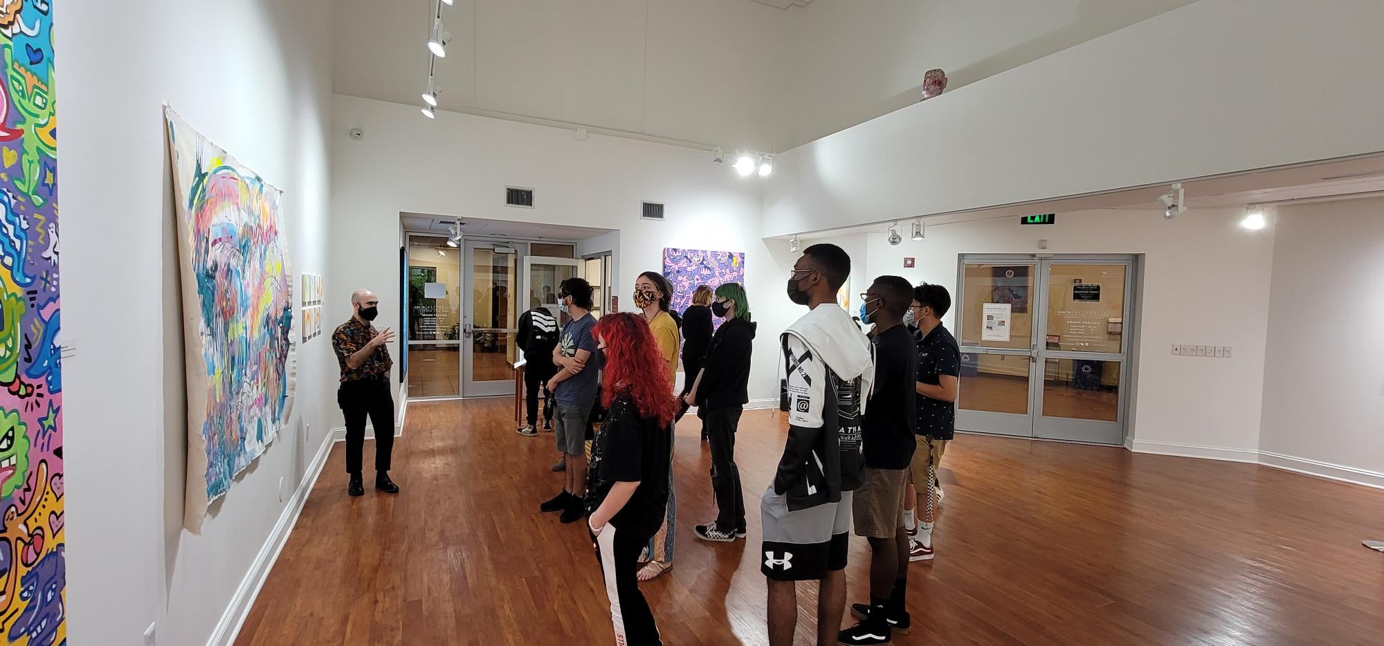 Students in Gallery114 workshop
