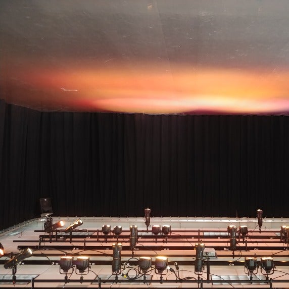 Open stage space to practice dance routines for a performance